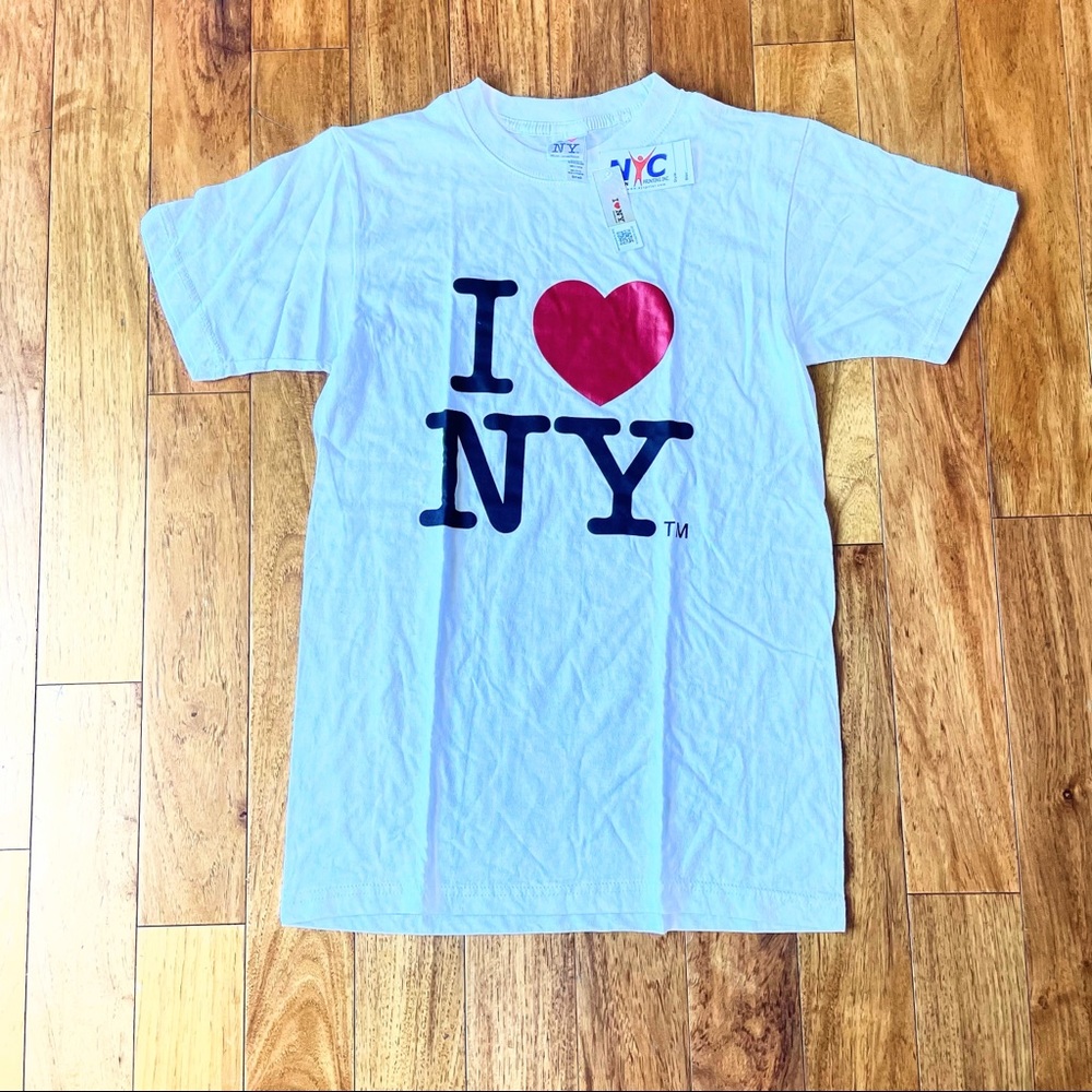 NWT! I ❤️ NY T-SHIRT SMALL